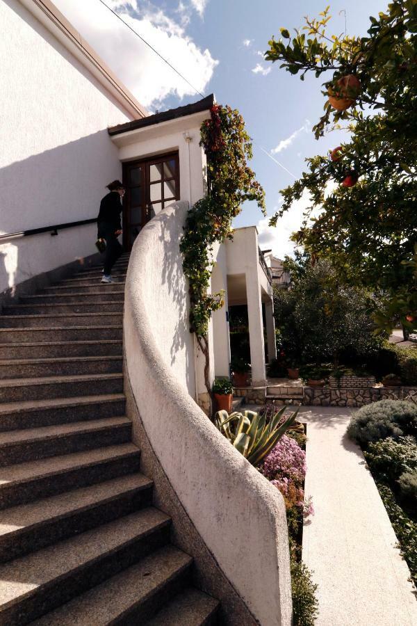 Apartment Draga 17 Njivice Exterior foto