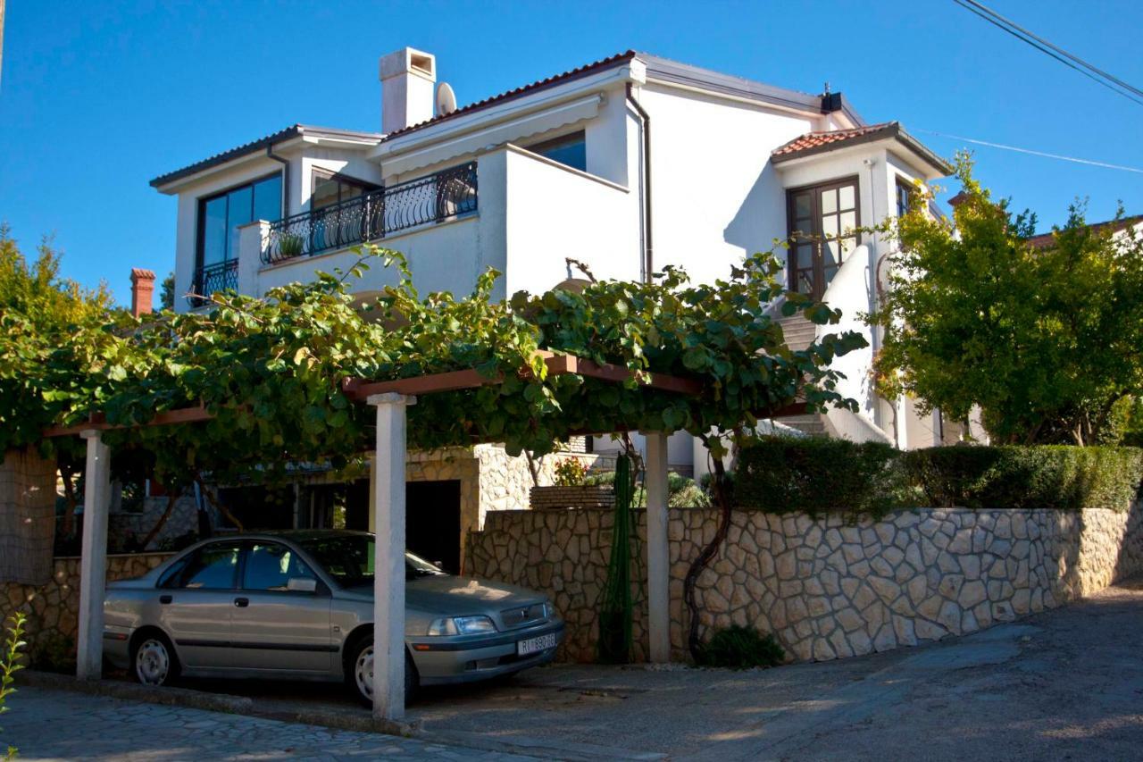 Apartment Draga 17 Njivice Exterior foto